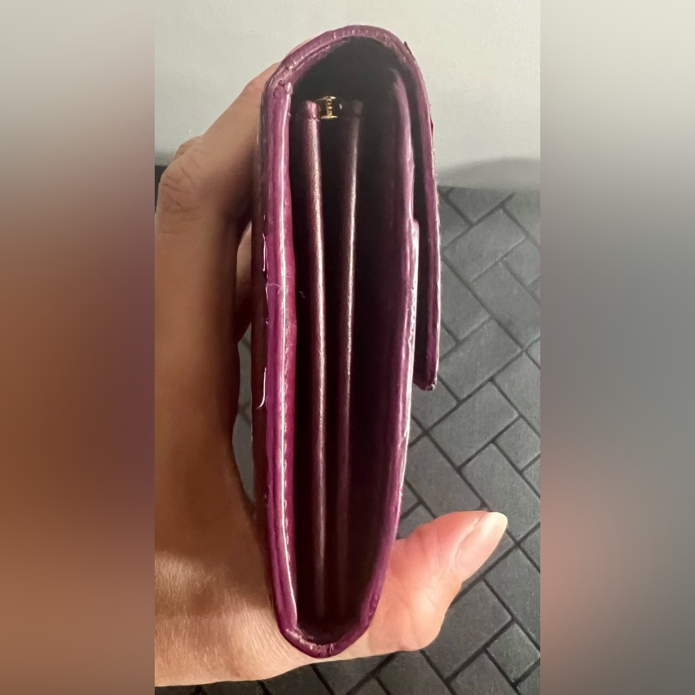 Louis Vuitton Vernis Long Wallet - Picture 4 of 11